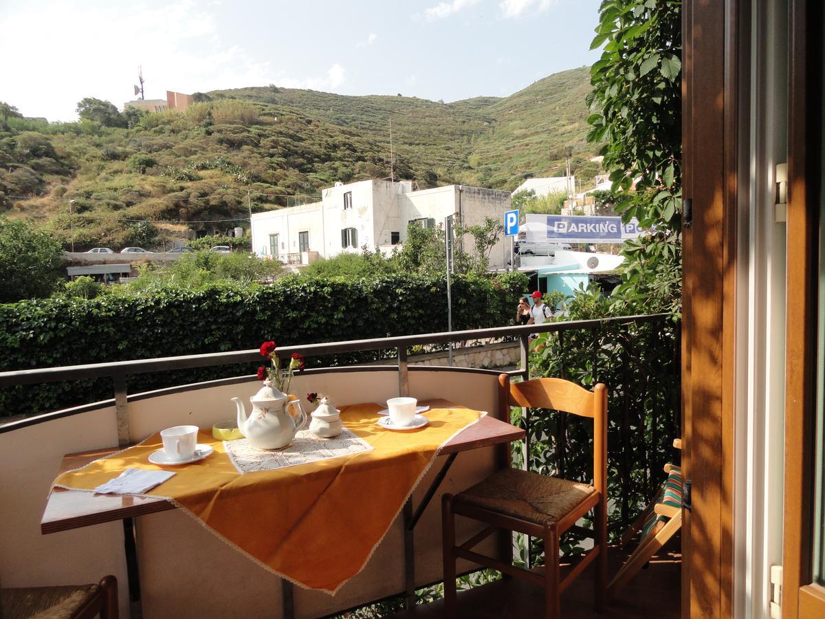 Chiaia Apartments Ponza Szoba fotó